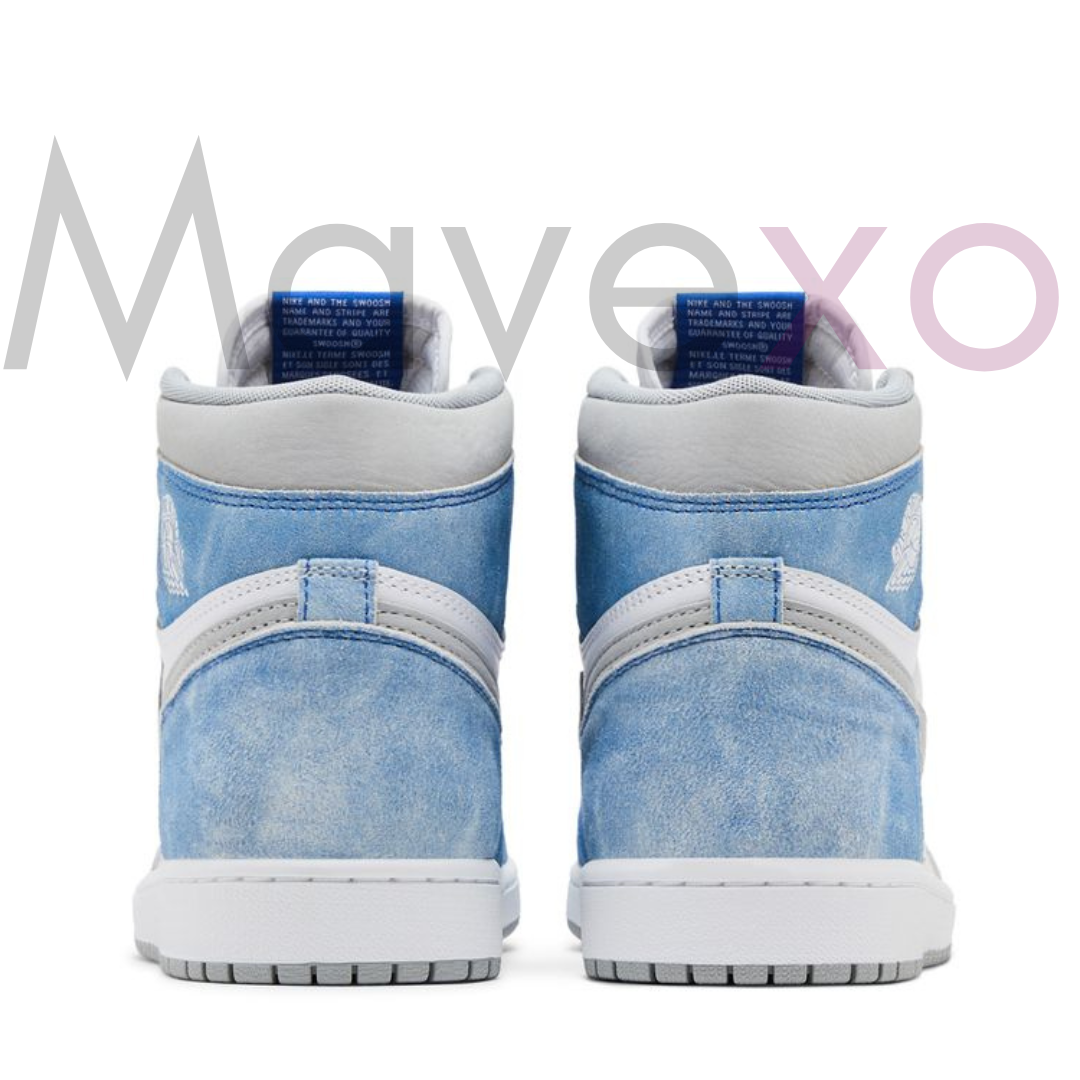 Air Jordan 1 Retro High OG 'Hyper Royal'