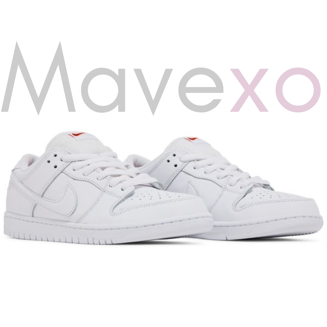 Dunk Low Pro SB 'Triple White'