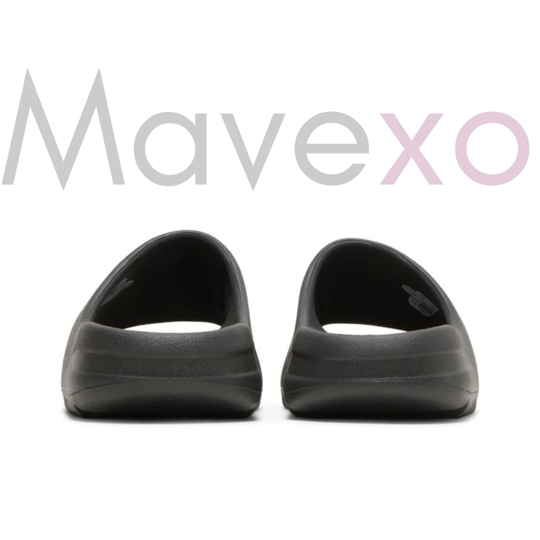 Yeezy Slides 'Onyx'